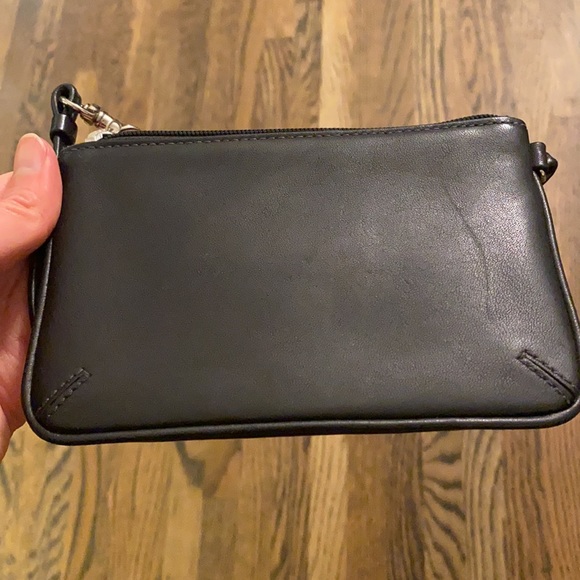 Coach black leather wristlet - Picture 5 of 5